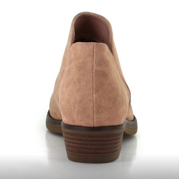 Seven7 Size 8 Austin Blush Western Style Ankle Boots-Pointed Toe-Side Cutouts - Picture 3 of 10